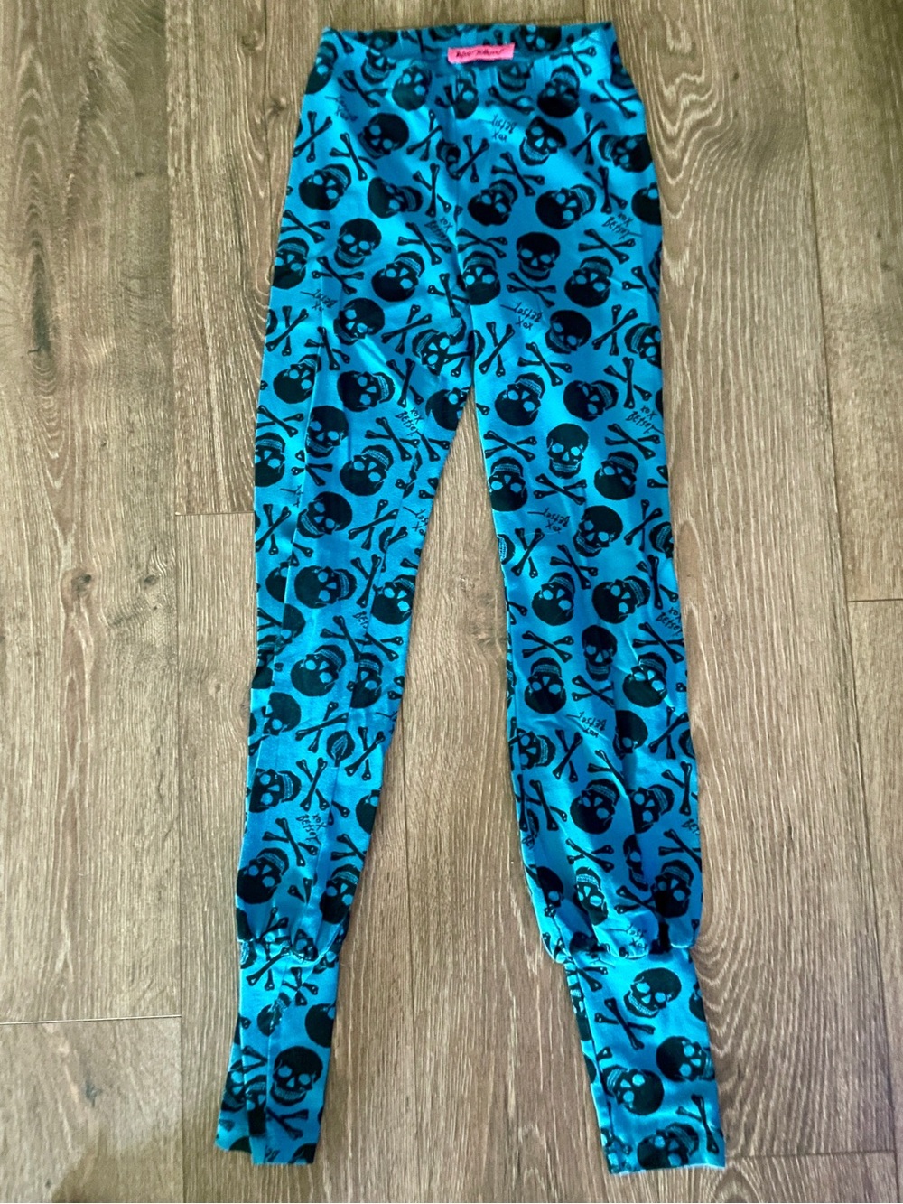 Betsey Johnson Skull & Crossbones Leggings - Blue - Size XS - Bubble Hem